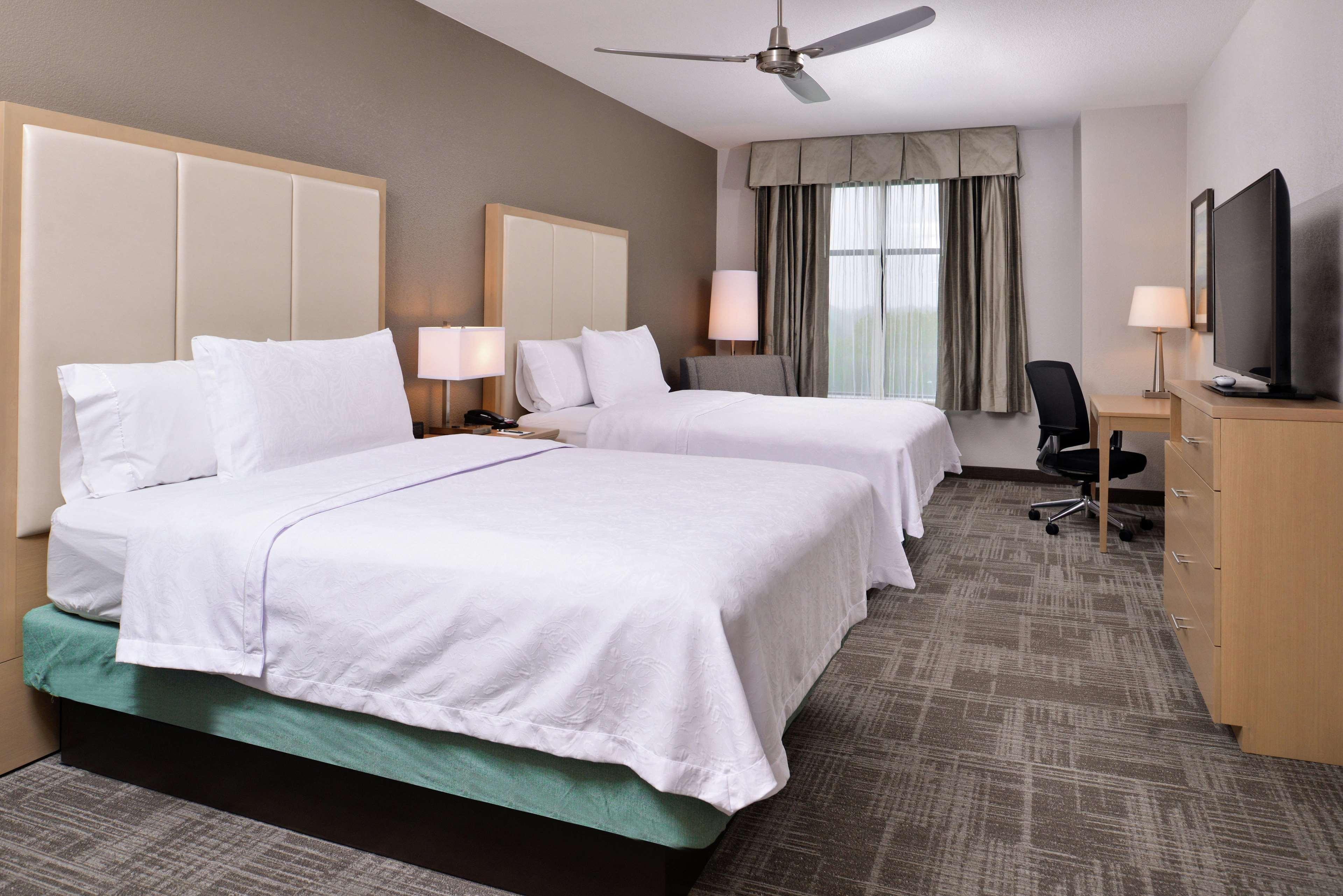 Homewood Suites Des Moines Airport Buitenkant foto
