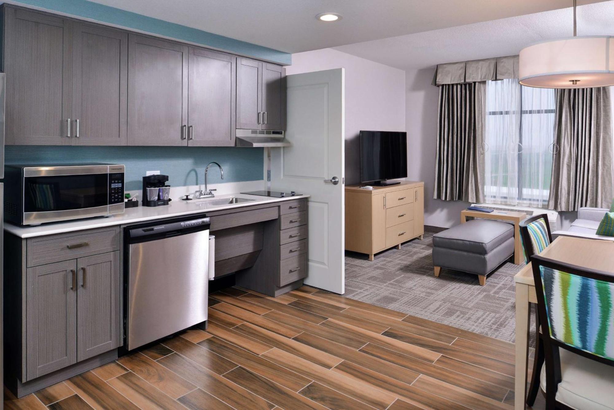 Homewood Suites Des Moines Airport Buitenkant foto